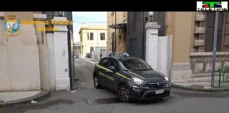 I Finanzieri del Comando Provinciale di Messina hanno dato esecuzione, questa mattina, ad un decreto di confisca di beni per un valore di oltre 10 milioni di euro nei confronti di LA VALLE Domenico cl. 60 e della misura di prevenzione della sorveglianza speciale di P.S. per la durata di anni cinque