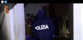 “Rasoterra” è il nome che gli investigatori della Polizia di Stato hanno dato all’operazione nell’ambito della quale, dalle prime ore di ieri mattina, nella provincia di Reggio Calabria e nella città di Caserta sono stati eseguiti arresti, perquisizioni e sequestri di beni