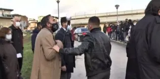 Un giornalista…, della Tv calabrese LaC è stato allontanato e identificato dalla polizia