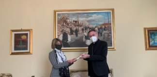 “Questa mattina ho avuto il piacere di incontrare Monsignore Cesare Di Pietro, uno straordinario uomo di fede e di grande cultura”