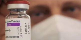 In queste ore…, il corriere espresso Sda di Poste Italiane, sta provvedendo alla consegna di 105 mila vaccini Astrazeneca