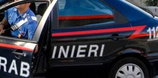 Ha minacciato, di dar fuoco al palazzo della ex compagna