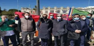 Anche a Messina stamane le lavoratrici e i lavoratori agricoli hanno manifestato davanti alla Prefettura nel quadro dell’iniziativa nazionale di mobilitazione che vede coinvolto l’intero settore