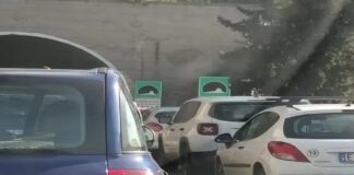 Stamane si è verificato, un Incidente (sulla A18 Messina-Catania) nel quale sono rimasti feriti un 30enne e un 15enne trasportati al Policlinico con un’ambulanza giunta sul posto… dove sono arrivati anche i vigili del Fuoco incidente autostrada