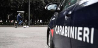 Dalle prime ore dell’alba odierna, i Carabinieri del Comando provinciale di Milano nella medesima provincia ed in quelle di Lodi, Brescia, Varese e Messina, hanno eseguito un’ordinanza di custodia cautelare agli arresti domiciliari, emessa dal gip del locale Tribunale su richiesta dei magistrati della Procura della Repubblica del Capoluogo lombardo