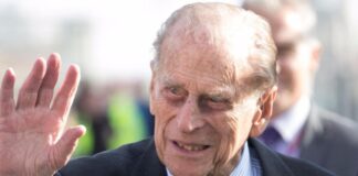 Addio a…, Filippo (consorte della regina Elisabetta d’Inghilterra), il principe che non ambiva ad essere raccontato