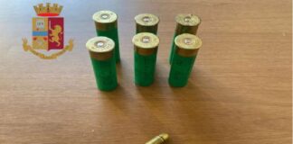 Nell’ambito di straordinari servizi di controllo del territorio, i poliziotti delle Volanti hanno arrestato nel rione Giostra, un 48enne messinese