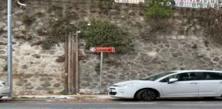 I responsabili dell’Amministrazione comunale di Messina, in questi giorni hanno deciso di far installare partendo dal centro storico per arrivare fino alle zone Nord e Sud della Città dei nuovi cartelli guida