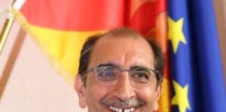 E’ morto a 65 anni Roberto Materia, ex sindaco di Barcellona Pozzo di Gotto e consigliere della Provincia di Messina dal 1994 al 1998 e nel 2002 Presidente della Provincia Regionale di Messina