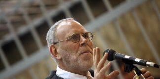 Il procuratore della Repubblica di Milano, Francesco Greco, ha depositato stamani al procuratore generale milanese Francesca Nanni la relazione sul caso dei verbali resi ai pm del suo ufficio dall’avvocato siciliano Piero Amara (ex legale esterno all’Eni che ha patteggiato una pena per corruzione in atti giudiziari)