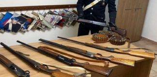 Nella notte tra sabato e domenica, i Carabinieri della Compagnia di Taormina (ME) hanno arrestato, in flagranza di reato, T.A., 62enne originario di Castelmola (ME), incensurato