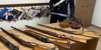 Nella notte tra sabato e domenica, i Carabinieri della Compagnia di Taormina (ME) hanno arrestato, in flagranza di reato, T.A., 62enne originario di Castelmola (ME), incensurato