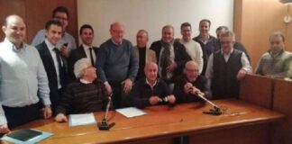 Scendono in campo i medici odontoiatri i sul fronte della campagna vaccinale: è stato firmato l’accordo tra il governatore Nello Musumeci, nella qualità di assessore alla Salute ad interim, e il Coordinamento Albi Odontoiatri degli Ordini professionali della Sicilia, guidato dal presidente regionale Giuseppe Renzo, alla presenza delle organizzazioni sindacali di categoria