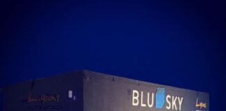 Prende forma a Messina il “Festival delle Stelle” rassegna di musica e cultura con protagonisti prestigiosi del mondo dello spettacolo tra cui la cantante Silvia Mezzanotte voce per 10 anni dei Matia Bazar e l’autore e compositore delle loro più celebri canzoni Carlo Marrale, i comici Roberto Lipari e Manlio Dovì, la band messinese Kunsertu, la tribute band di Vasco Rossi Collettivo Kom e tanti altri