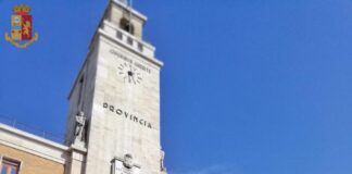 La Situazione epidemiologica nel territorio provinciale mostra un quadro diversificato, come appurato dalle Autorità Sanitarie, avendo Comuni dove non si registrano soggetti positivi e altri, invece, dove i territori sono stati dichiarati “zona rossa” (Aidone, Valguarnera Caropepe e Troina)