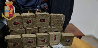 Proseguono incessanti…, i servizi antidroga degli agenti della Polizia di Stato in tutta la capitale