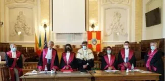 Stamane, l’Aula Magna del Rettorato ha ospitato la cerimonia di consegna della pergamena di laurea in Scienze Motorie Sport e Salute alla memoria a Lorena Mangano, la studentessa originaria di Capo d’Orlando
