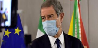 “Noi intendiamo adeguarci alle indicazioni nazionali, però da Roma continuano ad arrivare linguaggi e tesi diverse, e talvolta anche contrastanti”