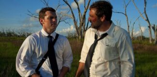 “Le paludi della morte”…, questa sera sarà proposto in programmazione alle ore 21.20 su Rai4 (canale 21 del digitale terrestre) dopo Criminal Minds