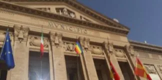Il Comune di Messina, nel sostenere le iniziative che le Associazioni e gli Enti hanno promosso per prevenire, contrastare e superare le discriminazioni per orientamento sessuale e identità di genere, e in qualità di partner della rete Re.a.dy – Rete italiana delle Regioni, Province autonome ed Enti, ha aderito per il tramite dell’Assessore alle Pari Opportunità Laura Tringali, alla Giornata mondiale dell’orgoglio LGBTQIA+ e più in generale al Pride Month