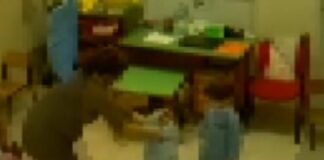 Schiaffi, maltrattamenti fisici e psicologici, compiuti verso i suoi alunni