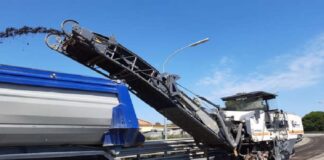 Sono iniziate ieri mattina alle 9.00 le operazioni di scarificazione e asfalto sullo svincolo di Rometta