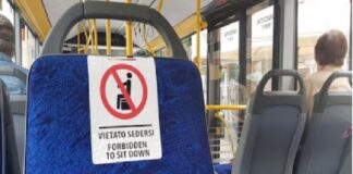 «Con l’atteso passaggio della Sicilia in zona bianca, diventa finalmente possibile innalzare il riempimento massimo dei mezzi di trasporto pubblico locale all’80 per cento della capienza disponibile»