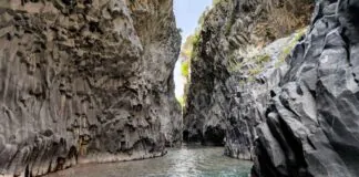 Siccità, prelievi abusivi e nuova geologia: ecco perché l’Alcantara è in secca