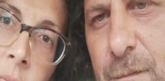 “Si chiede iscrizione urgente ‘codice rosso’ per la scomparsa e il sequestro a tutto il materno da circa 5 anni che nessuna autorità a tutt’oggi abbia mai comunicato alla madre lo stato di salute e di vita della figlia”