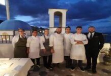 Un temporary Restaurant in modalità cooking show: è questa la novità lanciata da “La Corte dei Mari” che per i mesi estivi ospita nella sua terrazza con vista sullo Stretto di Messina lo chef Paolo Romeo e il suo “Letrevì”
