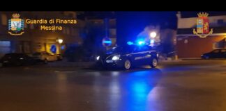 È scattata alle prime luci dell’alba l’operazione antidroga denominata “DRUG EXPRESS”, portata a termine dalla Guardia di Finanza e dalla Polizia di Stato nei confronti di un’associazione a delinquere dedita al traffico e allo spaccio di sostanze stupefacenti, con base in Milazzo ed operante nella fascia tirrenica della provincia di Messina