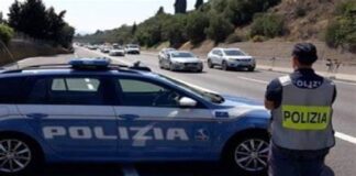 Nell’ambito dei servizi mirati al controllo del territorio e alla vigilanza stradale predisposti dal Compartimento Polizia Stradale “Sicilia Orientale” di Catania, le pattuglie hanno proceduto solo nell’ultimo fine settimana, sulla Tangenziale etnea, a ritirare ben quattordici patenti di guida