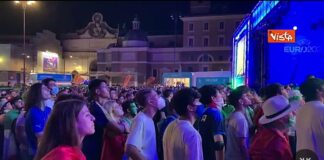 Ora…, in diretta da Piazza del Popolo a Roma, la partita finale Inghilterra-Italia iniziata alle 20.35