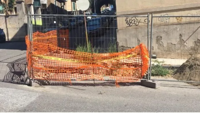 VIA GRATTONI