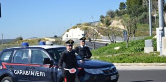 I carabinieri della Stazione di Noto hanno denunciato un 47enne per truffa e indebito utilizzo di carta di credito