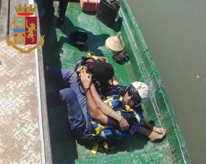 salvataggio Polizia Roma