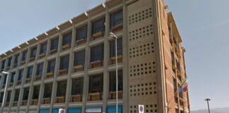 Nella mattinata di ieri, gli agenti della #Polizia di Frontiera Marittima, impegnati nei servizi di specifica competenza in occasione dello scalo di una nave da crociera, hanno tratto in arresto un cittadino ghanese di 47 anni