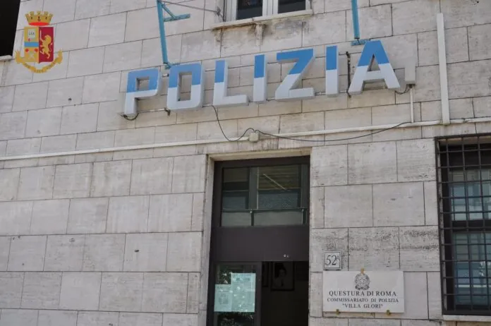 Roma Polizia Piazza Mancini