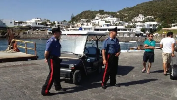 carabinieri panarea