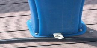 Sono sedici le docce installate da AMAM nei punti massimamente frequentati dai vacanzieri, messinesi e non, sul litorale che va da Ortoliuzzo, sul Mar Tirreno a Giampilieri, sullo Jonio… dieci quelle del Comune, nuovamente attivate a Santa Margherita (zona Sud) e Capo Peloro/Torre Faro… aspettando la Bandiera blu