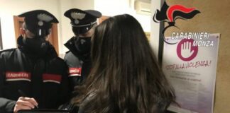 Ubriaco picchia la compagna e le frattura due costole: per questo a Besana in Brianza, in provincia di Monza, i carabinieri hanno arrestati un ex pugile di 56 anni di origini calabresi