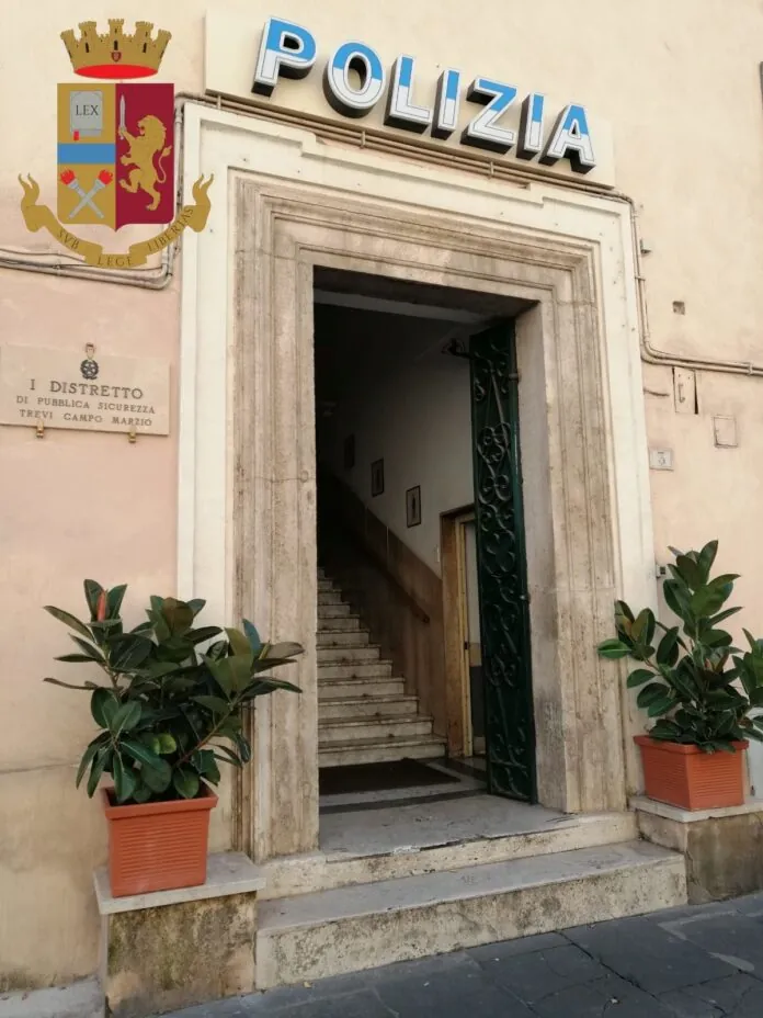 Trevi Campo Marzio Polizia