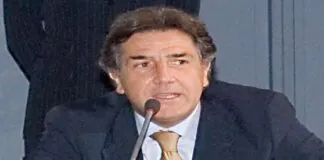 È la principale causa di morte tra i tumori ginecologici e la settima neoplasia più frequente nelle donne di tutto il mondo: il tumore ovarico colpisce solo in Italia 5300 persone ogni anno (solo in Sicilia più del 10%-12% rispetto alla media nazionale con circa 510 casi) ed è la quinta causa di morte nell’età compresa tra 50 e 69 anni con una sopravvivenza netta a 5 anni dalla diagnosi stimata in circa il 4%