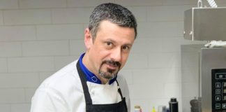 La missione del cuoco è anche quella di educare al buon cibo e lo chef Franco Agliolo, patron del Ristorante Ambrosia a Sant’Agata Militello (ME), lo sa bene