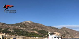 I carabinieri della compagnia di Trapani, a conclusione di alcuni accertamenti, hanno denunciato due soggetti per irregolarità in materia di detenzione e porto di armi