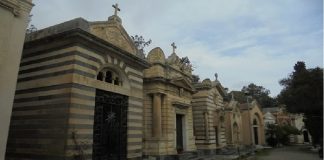 In occasione della Commemorazione dei Defunti, il Gran Camposanto e i cimiteri suburbani rimarranno aperti da sabato 30 ottobre a martedì 2 novembre, con orario continuato dalle 8 alle 17