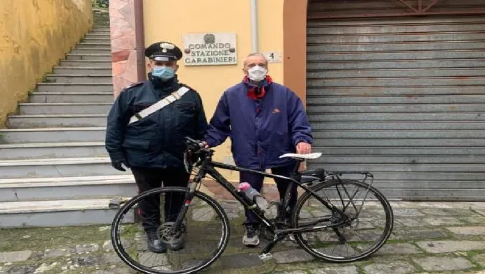 Carabinieri 60enne ciclista