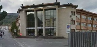 Si è concluso ieri con una condanna emessa dal Giudice Monocratico, dott. Vincenzo Mandanici del locale Tribunale, l’episodio giudiziario a carico di Picone Giovanni Carmelo, chiamato a rispondere del reato di cui all’art. 595, comma 3 c.p.