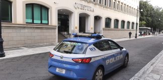Nella mattinata odierna, la Divisione Polizia Anticrimine della Questura di Reggio Calabria, ha eseguito il decreto di sequestro beni a carico di B. D., di anni 60, imprenditore nel settore del commercio all’ingrosso di mobili per ufficio e negozi