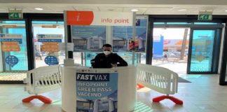 Dopo i risultati positivi raggiunti nei fine settimana di ottobre riprendono domani (5 novembre) al Centro Commerciale Tremestieri i weekend “Fast Vax”, le vaccinazioni anti Covid promosse dall’Ufficio Commissario Emergenza Covid 19 e dall’Asp di Messina ed accolte dalla direzione del Centro che ha “trasformato” un’ampia parte della struttura di Tremestieri al terzo piano in un attrezzato punto vaccinale presidiato da medici ed operatori